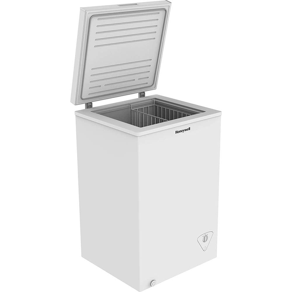 Honeywell 5 Cu Ft Chest Freezer with Removable Storage Basket, White - H5CFW - Image 3
