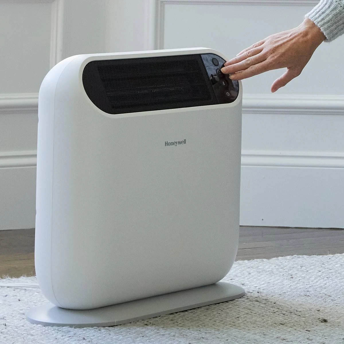 Honeywell ThermaWave 6 Ceramic Heater With Programmable Thermostat - White, HCE870W - Image 6