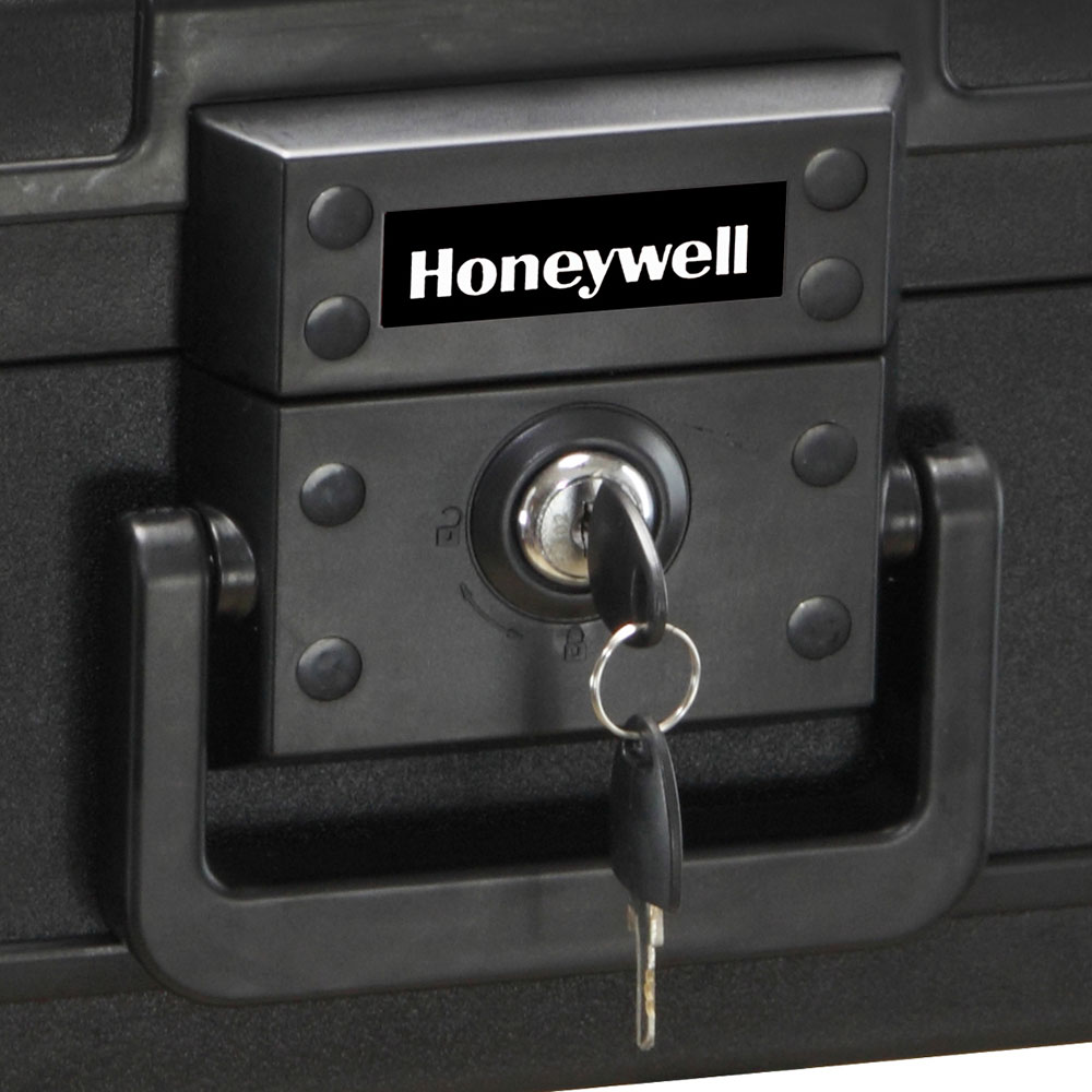 Honeywell 1104 Molded Fire/Water Chest (.39 cu ft.) - Image 5